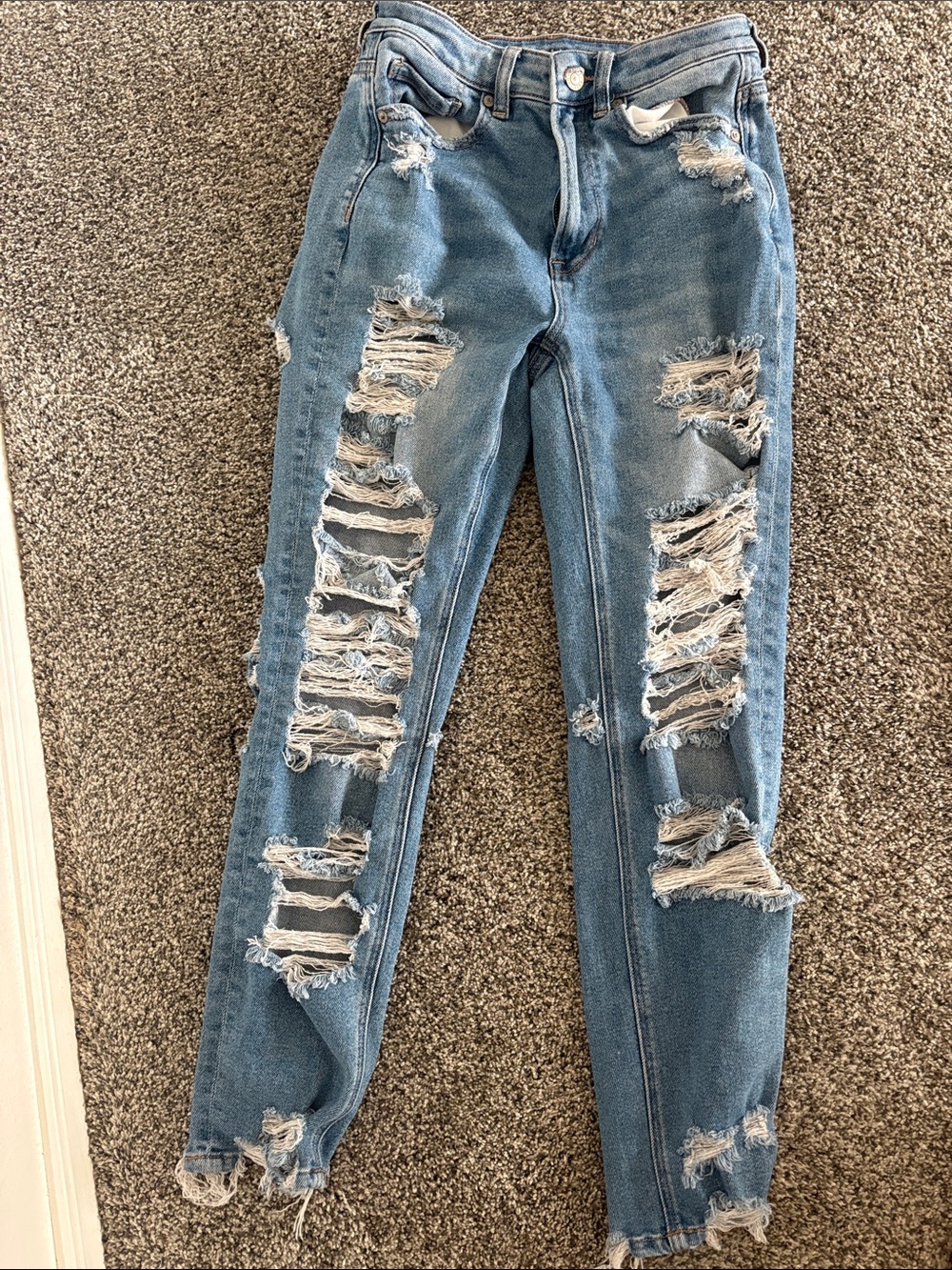 Mom American eagle jeans